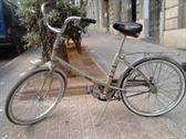 Bicicleta vintage de paseo